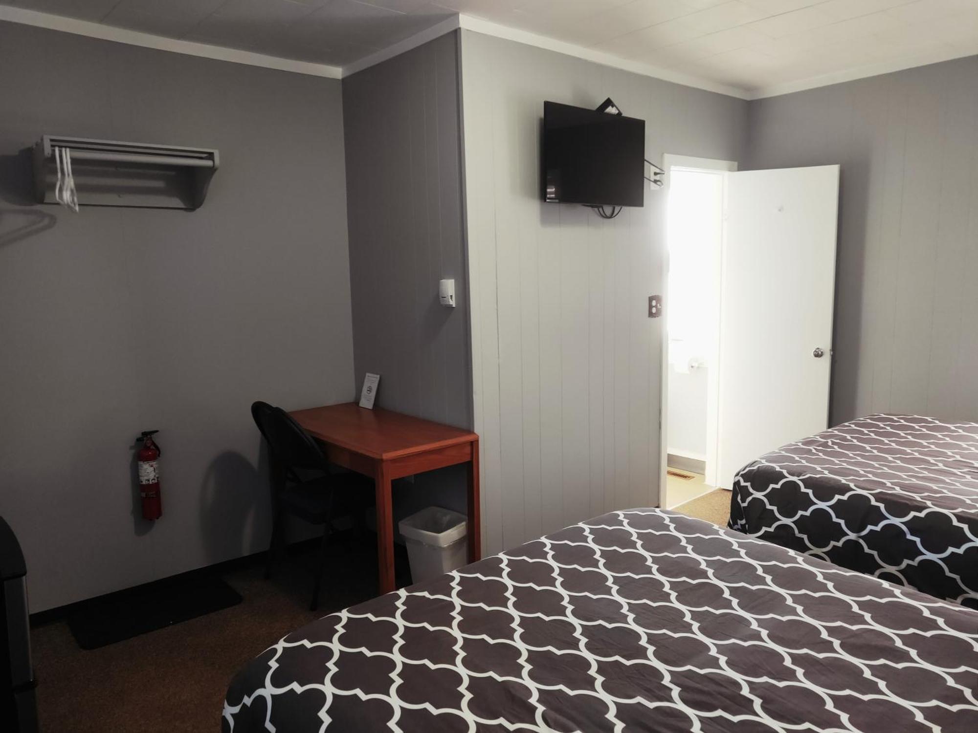 Melsask Motel Melville Экстерьер фото